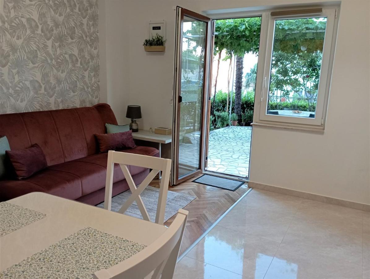 Appartamento Vladimir 4+1 Crikvenica Esterno foto